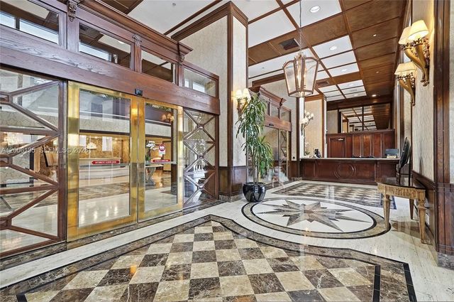 5 of 52 - 9801 Collins Avenue #14d, Bal Harbour, FL