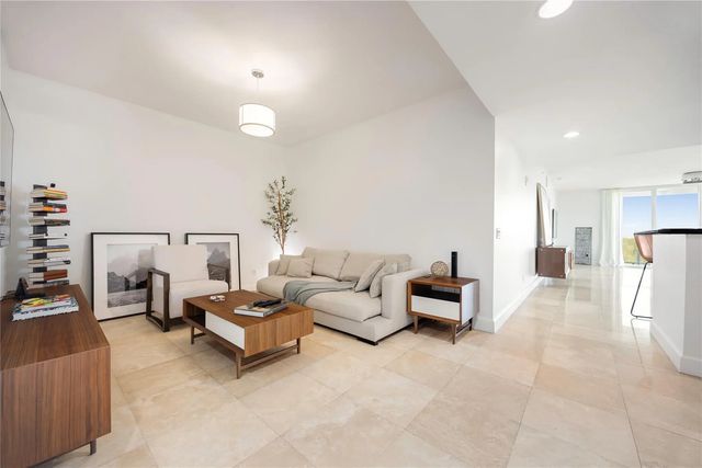 4 of 31 - 14951 Royal Oaks Lane #1109, North Miami, FL