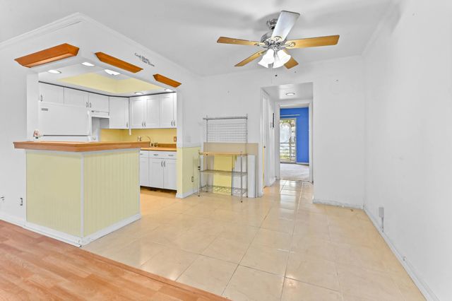 4 of 20 - 259 Newport P, Deerfield Beach, FL