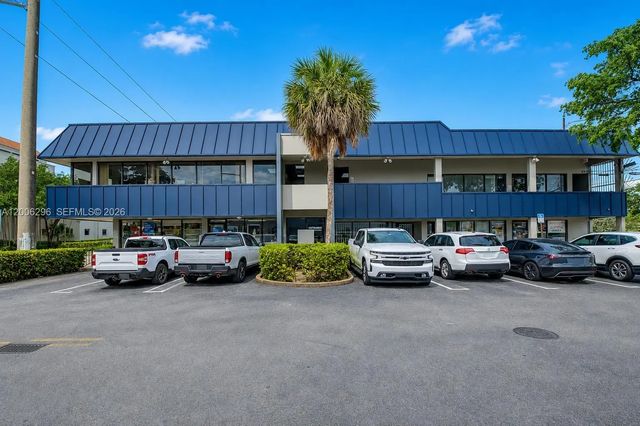 2 of 6 - 3735 Sw 8th Street, Coral Gables, FL