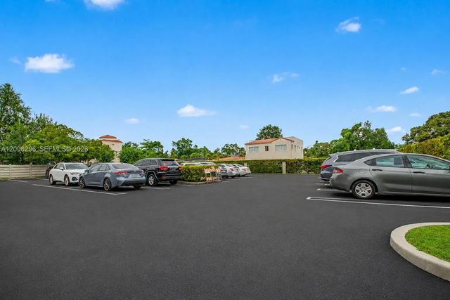 5 of 6 - 3735 Sw 8th Street, Coral Gables, FL