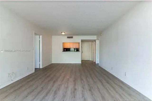 2 of 13 - 100 Lakeview Drive #112, Weston, FL
