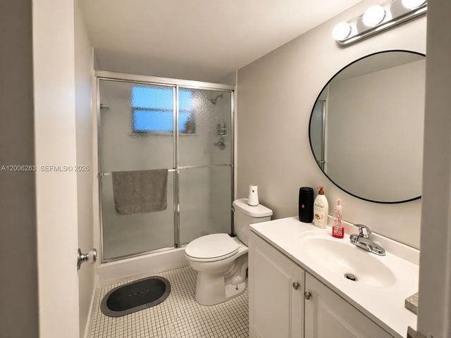 5 of 12 - 8421 Lagos De Campo Boulevard #309t, Tamarac, FL