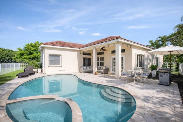 3 of 34 - 777 Tanglewood Circle, Weston, FL