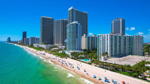 5 of 37 - 4010 S Ocean Drive #r2905, Hollywood, FL