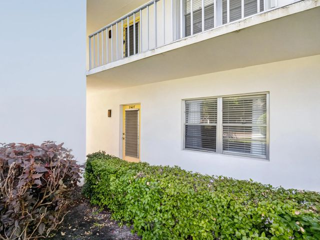 3 of 24 - 1225 Nw 21st Street #2407, Stuart, FL