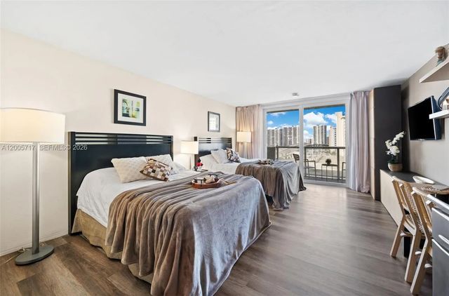 19201 Collins Avenue #736, Sunny Isles Beach
