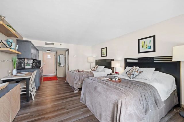 5 of 15 - 19201 Collins Avenue #736, Sunny Isles Beach, FL
