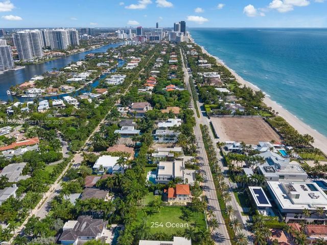 5 of 9 - 254 Ocean Boulevard, Golden Beach, FL