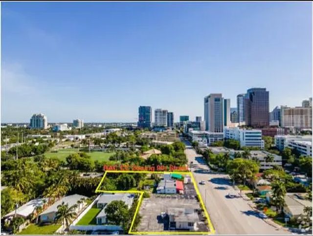2 of 4 - 901 S Andrews Avenue, Fort Lauderdale, FL