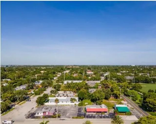 4 of 4 - 901 S Andrews Avenue, Fort Lauderdale, FL