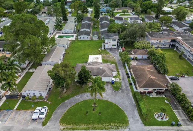 5 of 5 - 2646 Johnson Street, Hollywood, FL