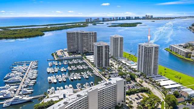 123 Lakeshore Drive #445, North Palm Beach