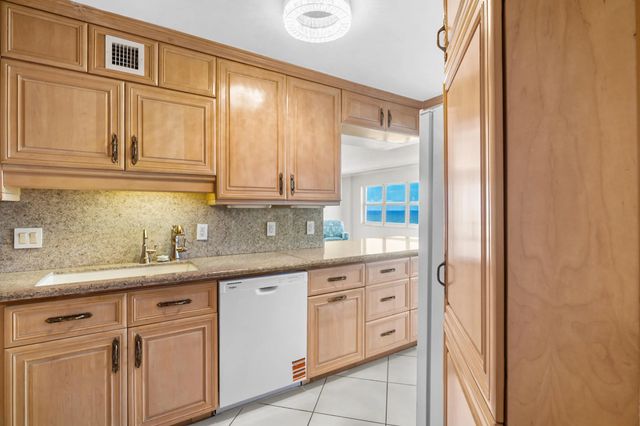 3 of 42 - 111 N Pompano Beach Boulevard #1609, Pompano Beach, FL