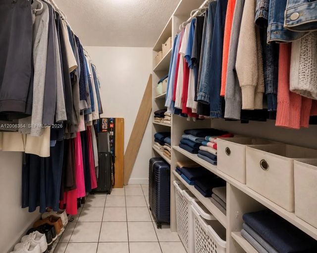5 of 12 - 4174 Inverrary Drive #202, Lauderhill, FL