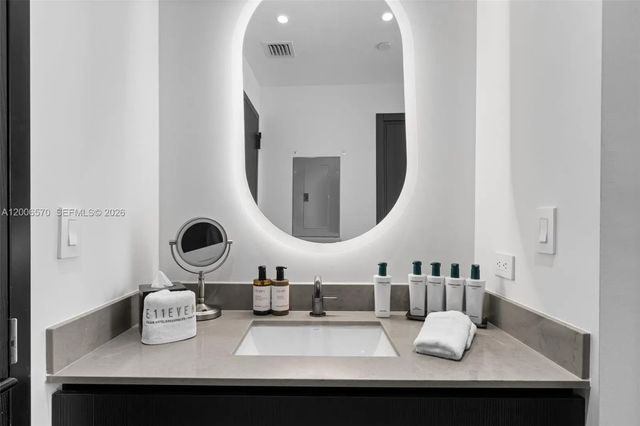 4 of 19 - 20 Ne 11th Street #4012a, Miami, FL