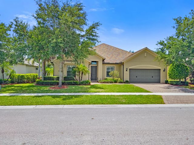 4591 Siena Circle, Wellington