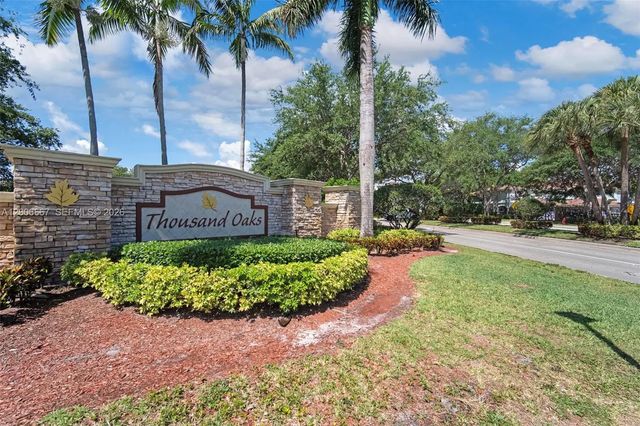 2 of 31 - 1225 Rosegate Boulevard, Riviera Beach, FL