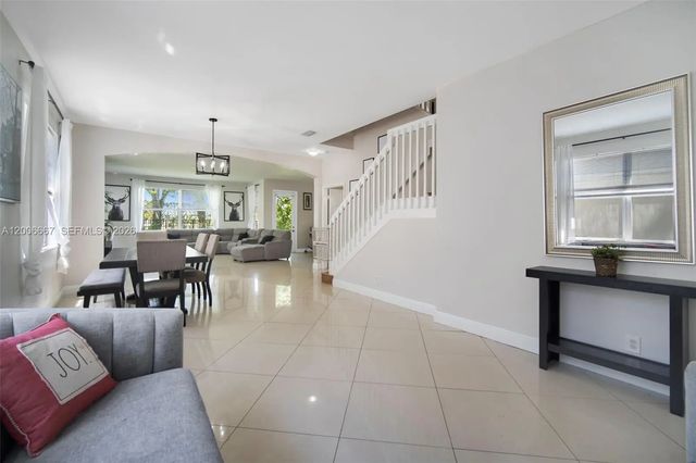 5 of 31 - 1225 Rosegate Boulevard, Riviera Beach, FL
