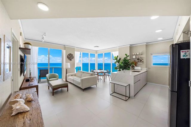 5 of 43 - 18001 Collins Avenue #2209, Sunny Isles Beach, FL