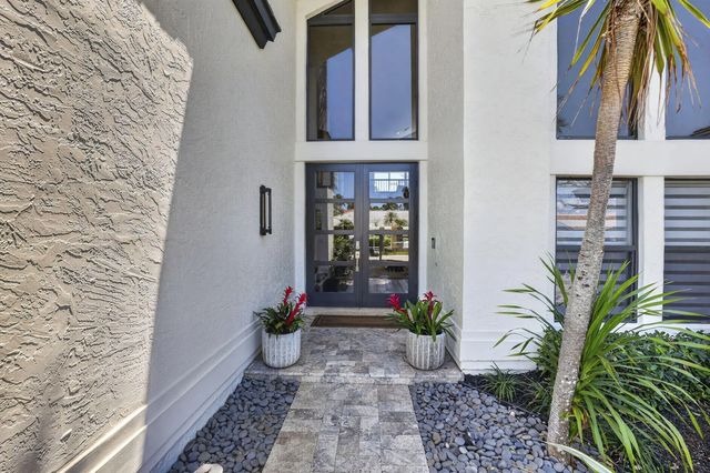 3 of 76 - 2920 Ne 47th Street, Lighthouse Point, FL