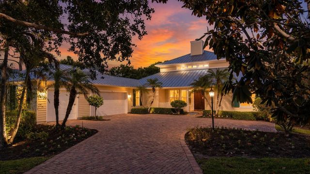 230 Oak Hammock Court Sw, Vero Beach