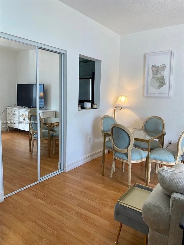 820 Euclid Avenue #203, Miami Beach