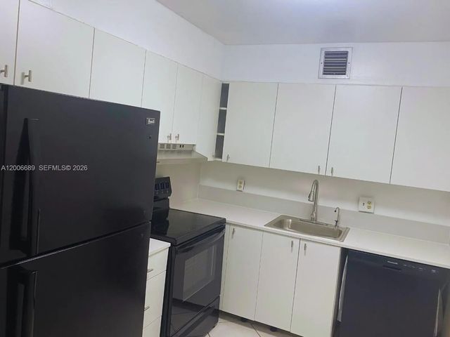 5 of 38 - 13550 Sw 6th Court #308a, Pembroke Pines, FL