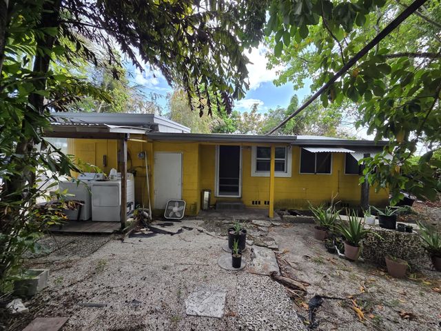 4 of 11 - 238 Sw 1st Street, Florida City, FL
