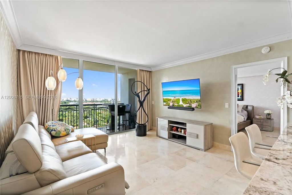 3350 Sw 27 Avenue #1706, Coconut Grove