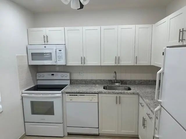2 of 21 - 7805 W Atlantic Boulevard #202, Margate, FL