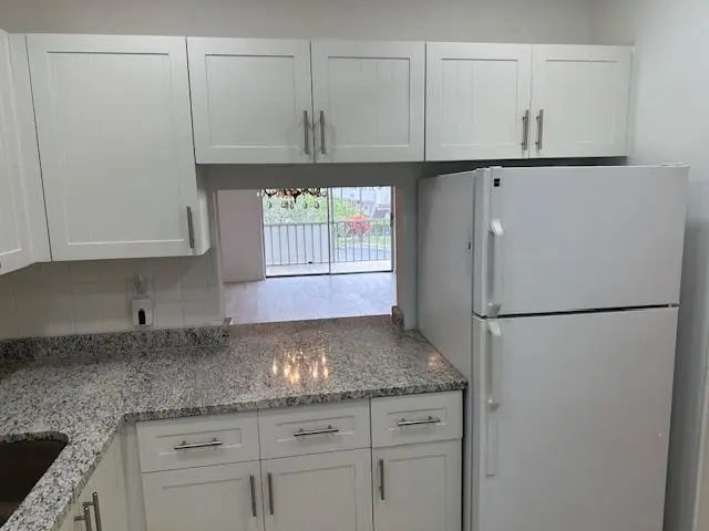 3 of 21 - 7805 W Atlantic Boulevard #202, Margate, FL