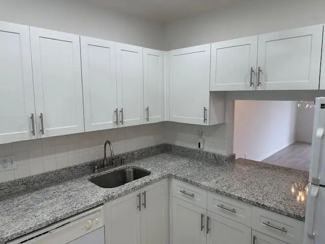 4 of 21 - 7805 W Atlantic Boulevard #202, Margate, FL
