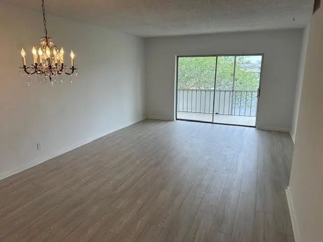 5 of 21 - 7805 W Atlantic Boulevard #202, Margate, FL