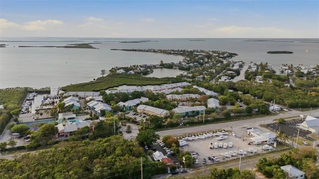 3 of 50 - 98282 Windward Avenue #2, Key Largo, FL