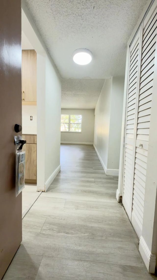 2 of 11 - 4364 Nw 9th #15-2a, Deerfield Beach, FL