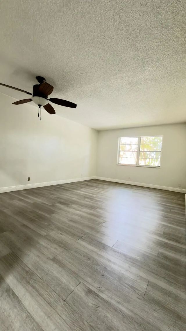 3 of 11 - 4364 Nw 9th #15-2a, Deerfield Beach, FL