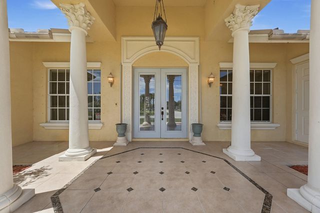 4 of 49 - 2199 Se Heathwood Circle, Port St. Lucie, FL