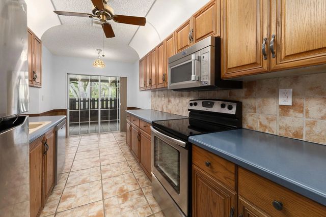 3 of 35 - 1767 S Dovetail Drive #r, Fort Pierce, FL