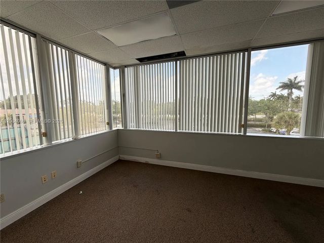 4400 W Sample Road #230, Coconut Creek