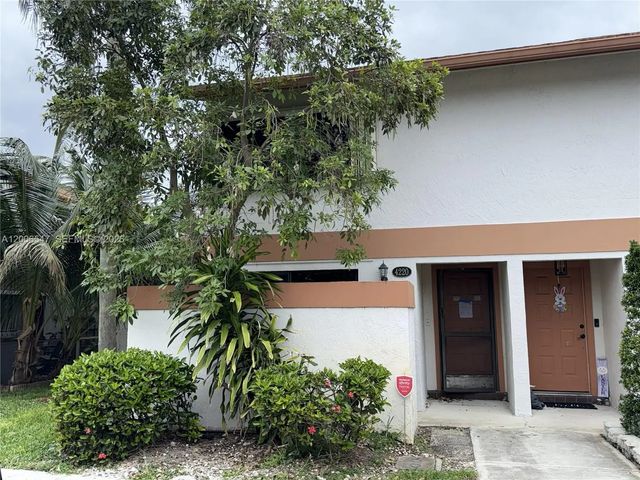 4220 Sw 71st Way, Davie