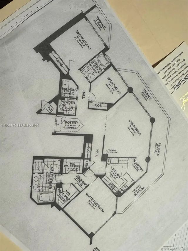 2000 Island Boulevard #1801, Aventura