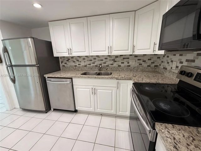 2 of 22 - 400 Kings Point Drive #608, Sunny Isles Beach, FL
