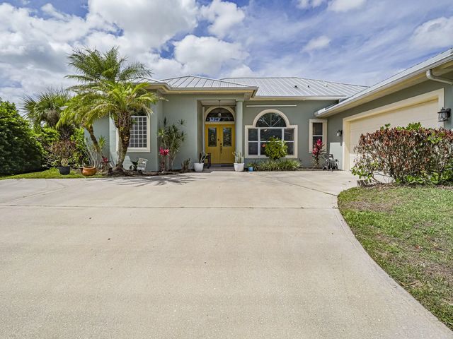 2 of 61 - 6489 53rd Circle, Vero Beach, FL
