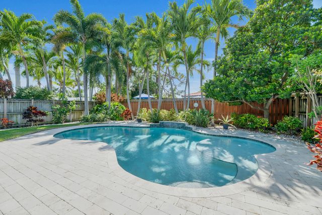 2401 Ne 17th Terrace, Wilton Manors