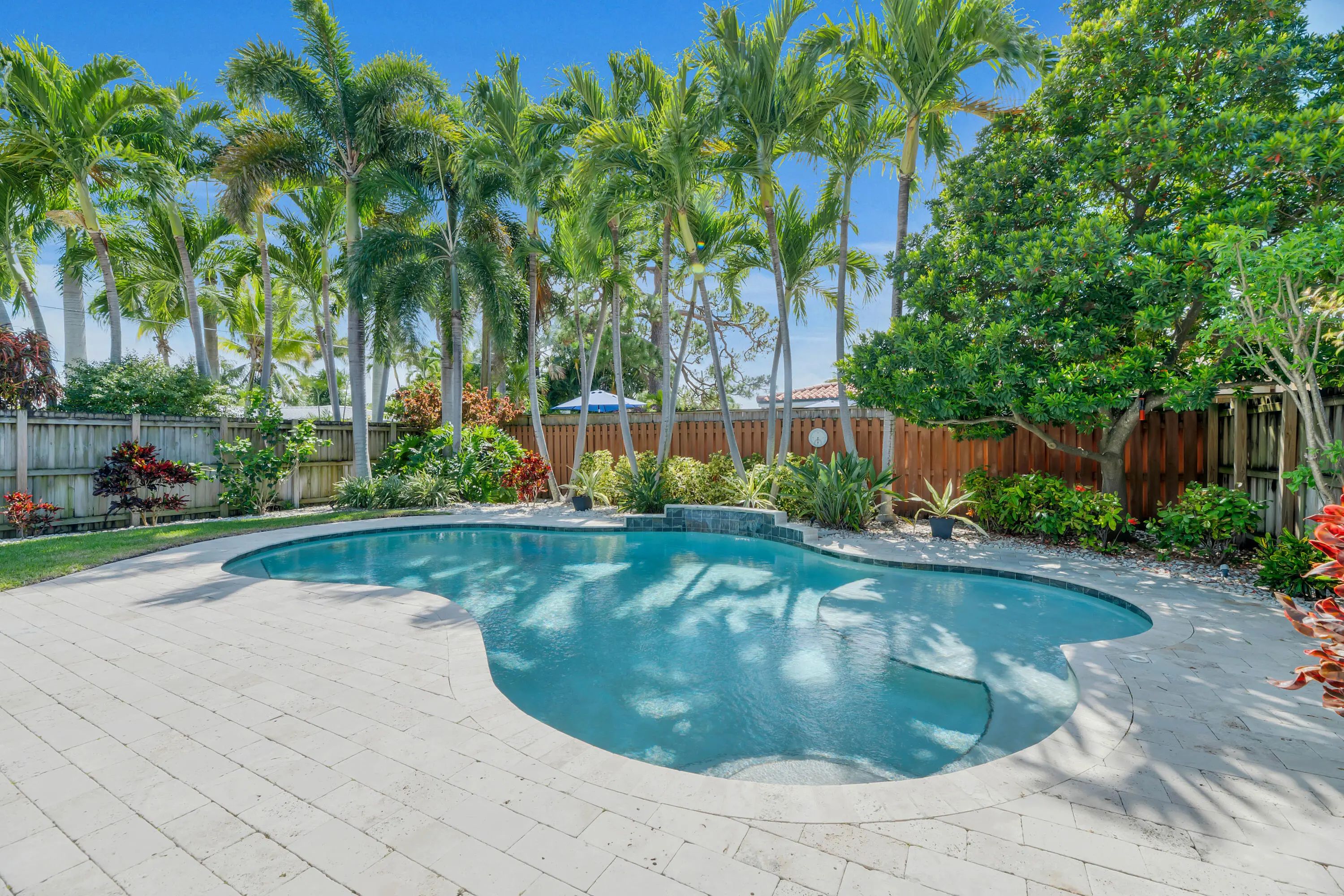 2401 Ne 17th Terrace, Wilton Manors
