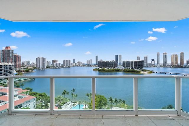 3301 Ne 183rd Street #1604, Aventura