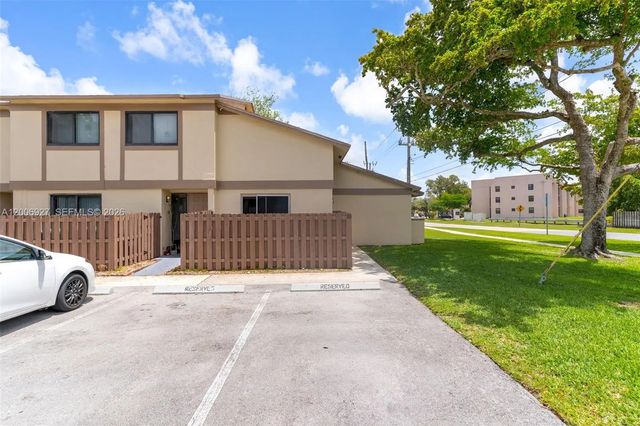 4 of 34 - 2950 Nw 106th Avenue #10, Sunrise, FL