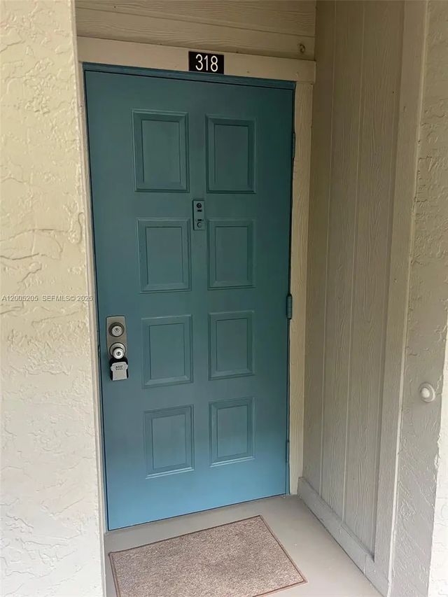 3 of 27 - 1101 Colony Point Circle #318, Pembroke Pines, FL
