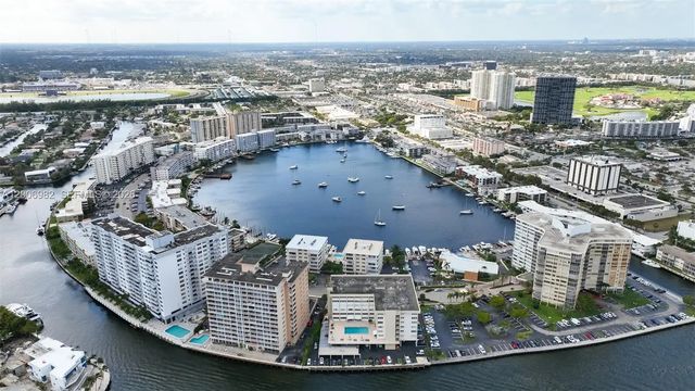 5 of 29 - 427 Golden Isles Drive #7j, Hallandale Beach, FL